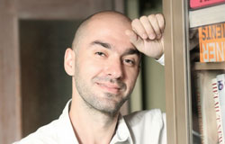 Александр Снегирёв: «Интересно только то, что происходит с нашими душами»